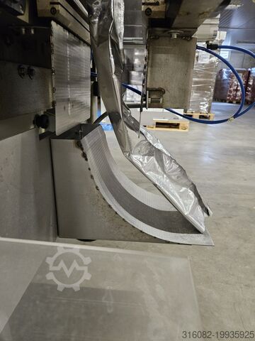 Form fill and seal machine PFM Zenith Inox