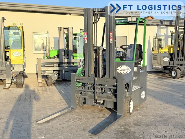 Vierwegestapler Combilift C2500CB DIESEL TRIPLEX 5500 POSITIONER