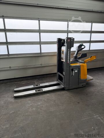 Palettenstapler Jungheinrich ERC 214 KP Lithium