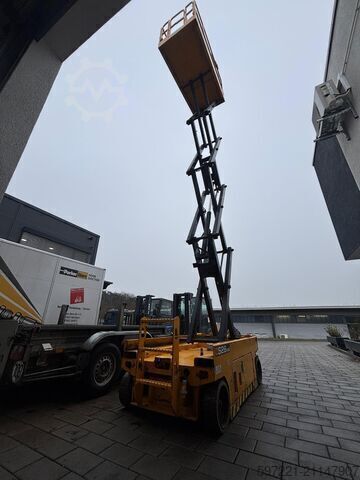 Scherenhebebühne JCB S2646E
