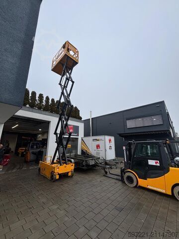 Scherenhebebühne JCB S2646E