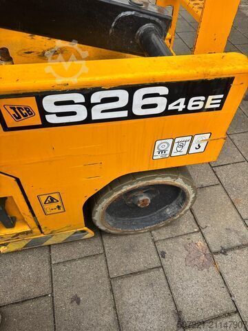 Scherenhebebühne JCB S2646E