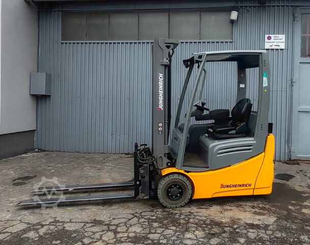 Elektrisch – 3 Räder Jungheinrich EFG 213 LI ION 2022y/ 3.3m/ 6883h/ 4v