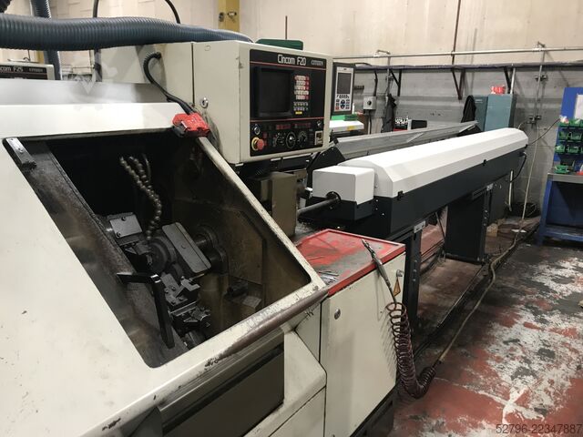Sliding head CNC lathe with bar feed Citizen Cincom F20