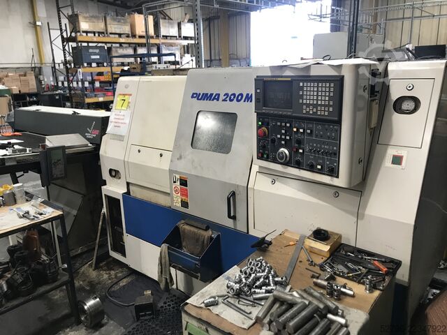 CNC lathe Daewoo Puma 200MC