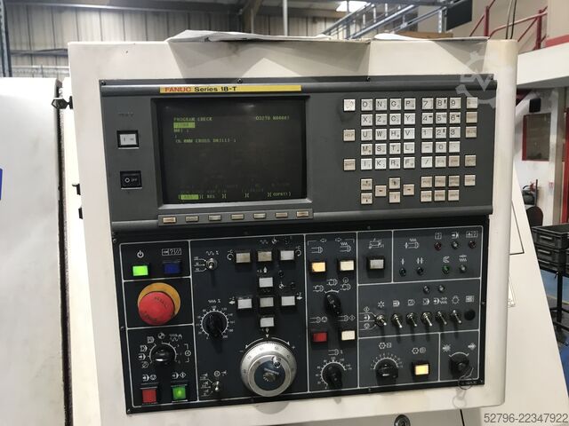 CNC lathe Daewoo Puma 200MC