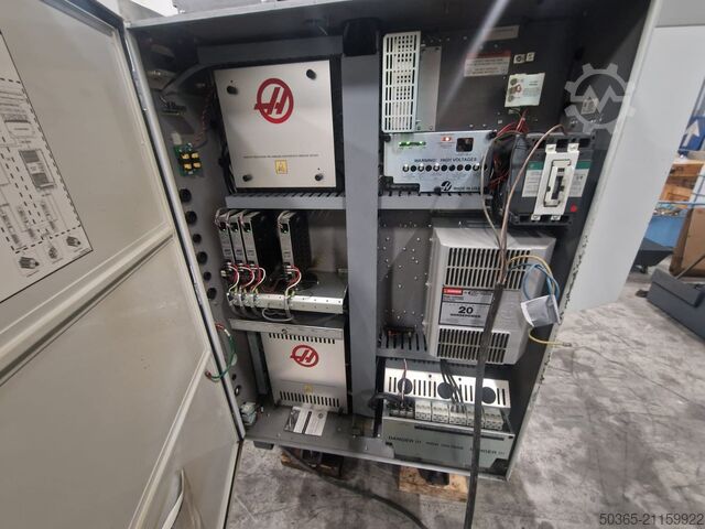 Vertikales Bearbeitungszentrum Haas Minimill 2