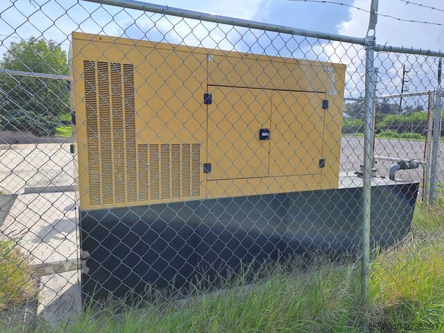 Emergency power generator Caterpillar D100P