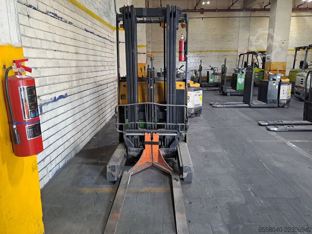 Forklift Toyota 7FBR15
