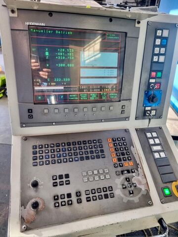 Bed Type Milling Machine - Universal AUERBACH FBE 2000