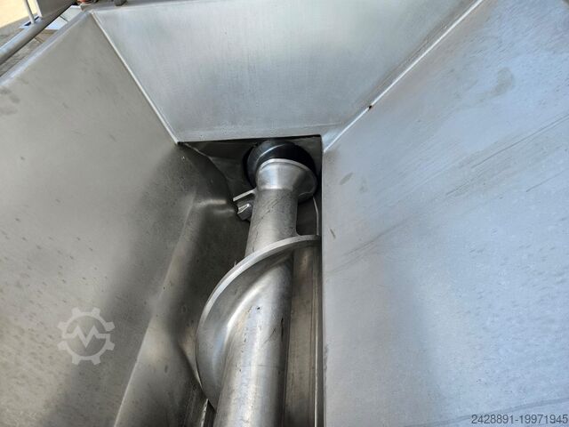 Frozen meat grinder with loading system LASKA WWB 200, BA 24