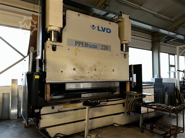 Run press LVD PPEB turbo 220