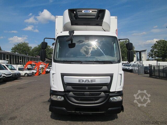 Refrigerated truck DAF LF 280 *2xMaxi Carrier XXL-Kühlkoffer 8.85m*LBW*
