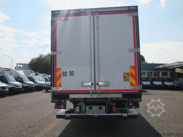 Refrigerated truck DAF LF 280 *2xMaxi Carrier XXL-Kühlkoffer 8.85m*LBW*