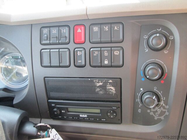 Refrigerated truck DAF LF 280 *2xMaxi Carrier XXL-Kühlkoffer 8.85m*LBW*