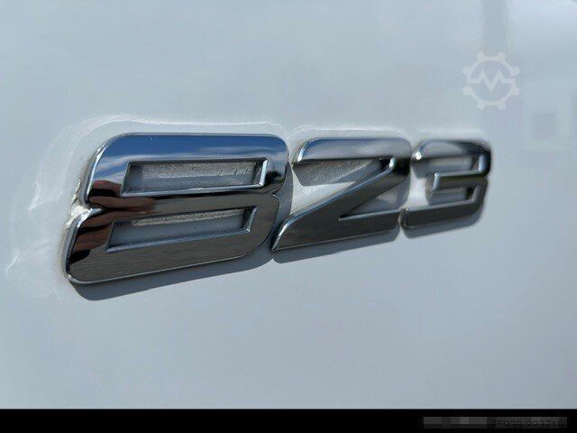 Transporter mit Koffer MERCEDES-BENZ Atego 823 L Koffer 7,30m* LBW 1to*Klima*Alu*TOP