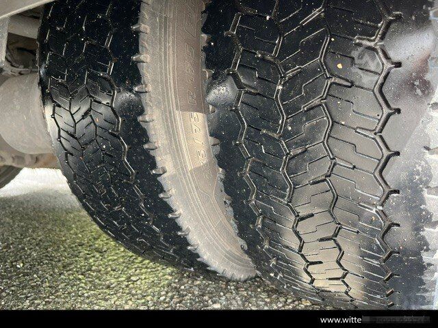 Transporter mit Koffer MERCEDES-BENZ Atego 823 L Koffer 7,30m* LBW 1to*Klima*Alu*TOP