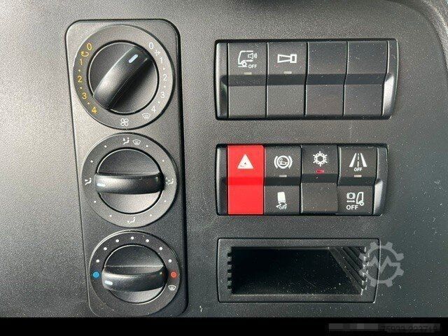 Transporter Fahrgestell MERCEDES-BENZ Atego 823 L Koffer 7,30m* LBW 1to*Klima*Alu*TOP