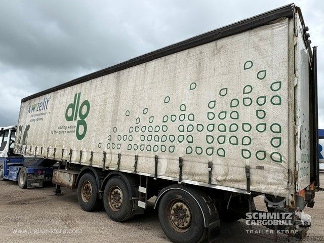 Open semitrailer with tarp  Curtainsider Standard