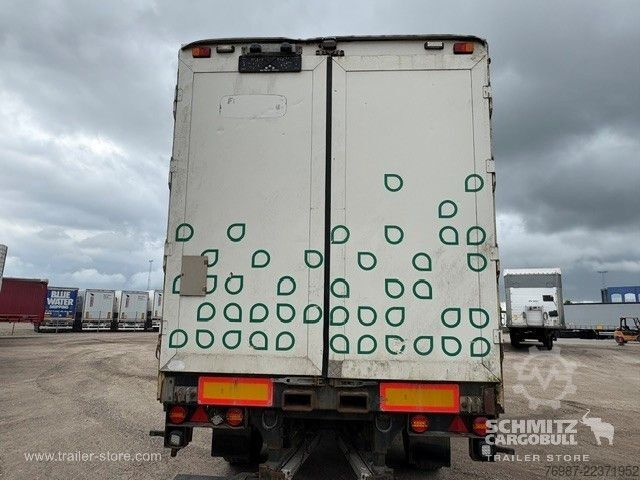 Open semitrailer with tarp  Curtainsider Standard