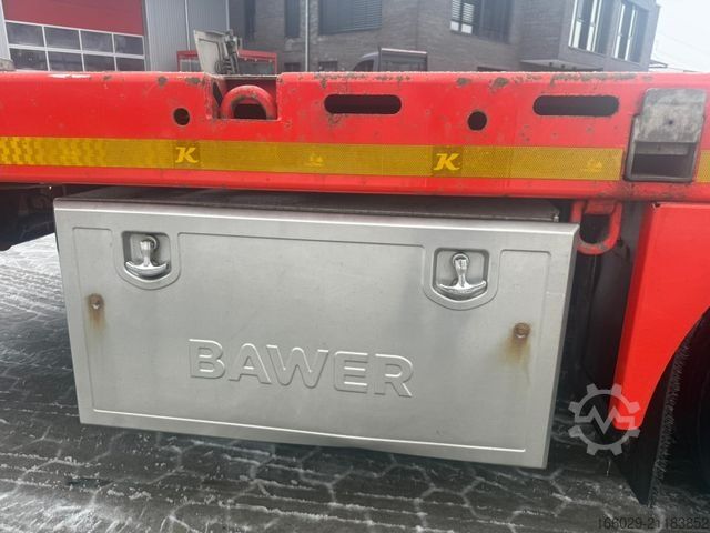 Auflieger mit Arbeitsbühne KÄSSBOHRER SPA Mega Tele Plattform Auflieger mit Radmulden