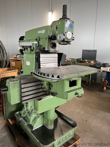 Werkzeugfräsmaschine Deckel FP3