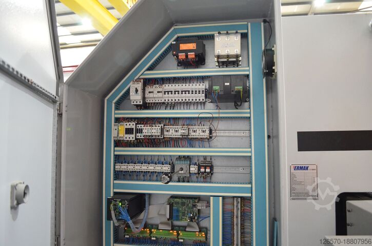 Stanzmaschine ERMAK RPP 1270x30 Tn