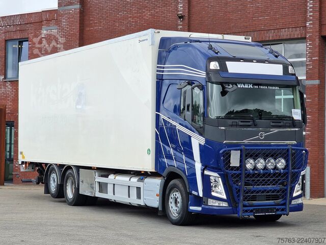 Suitcase Volvo FH 13.460 6X2 - full air - WB600 - Leather seat...