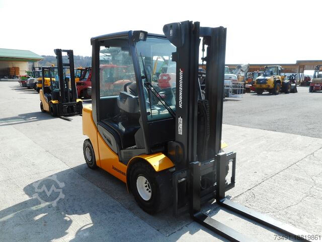 4-wheel forklift Jungheinrich DFG430s Triplex + SS