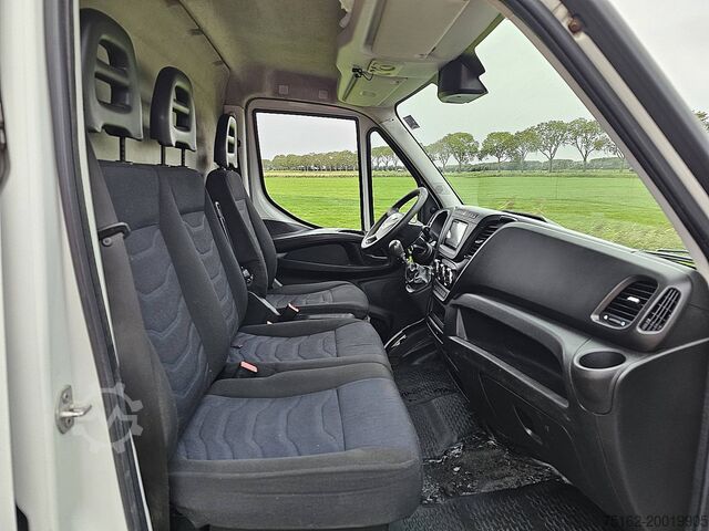Hochdachkombi IVECO DAILY 35S14 L2H2 Airco Euro6!