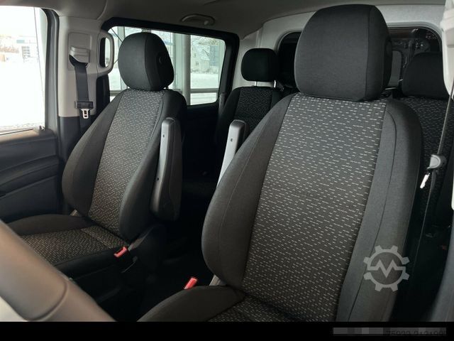 Van MERCEDES-BENZ Vito 119 CDI 4x4 Mixto Lang Multibeam LED/AHK
