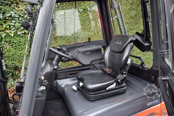 Gabelstapler Linde E25-01 Li ion Triplex