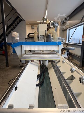 Bearbeitungszentrum Masterwood Project 350