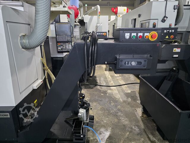 CNC turning and milling center DN Solutions PUMA GT3100L