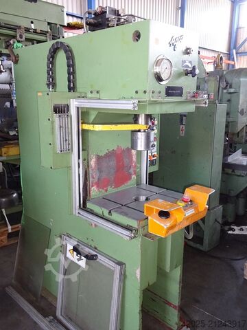 Hydraulische Presse AGEO , HEP 10/3
