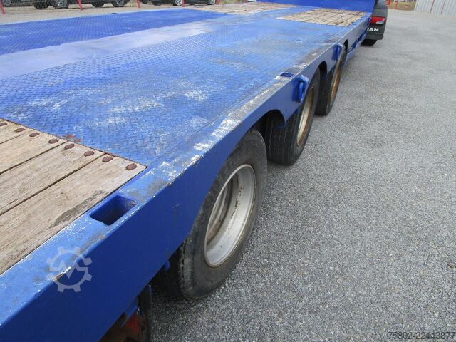 Low loader semitrailer BROSHUIS 3-Achser Tieflader *Schwanenhals+Ausziehbar+Luft