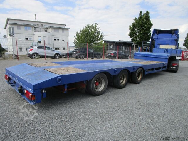 Low loader semitrailer BROSHUIS 3-Achser Tieflader *Schwanenhals+Ausziehbar+Luft