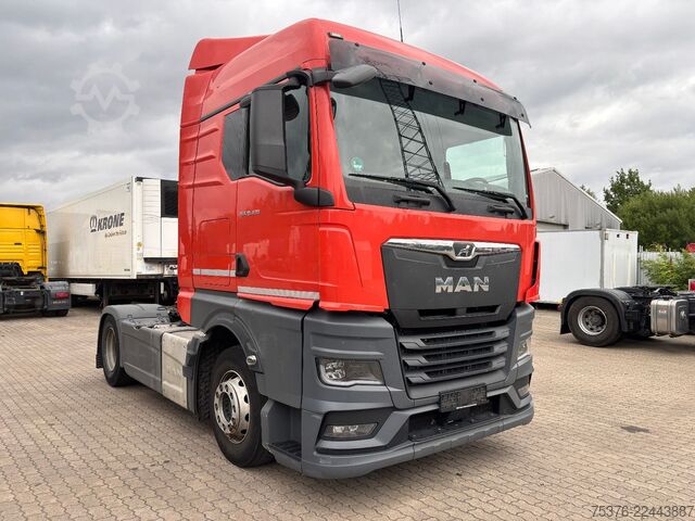 Standard tractor unit MAN TGX 18.430 Retarder Zwei Tanks Klimaautomatik