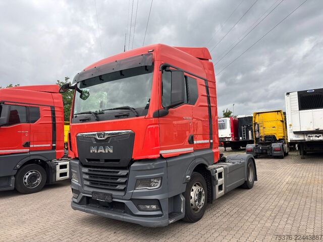 Standard tractor unit MAN TGX 18.430 Retarder Zwei Tanks Klimaautomatik