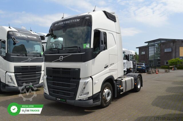 Standard tractor unit VOLVO FH 500 Globetrotter XL Varios
