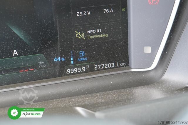 Standard tractor unit VOLVO FH 500 Globetrotter XL Varios