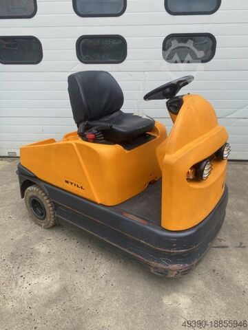 Elektro Zugfahrzeug, Schlepper für Routenzug, 3-Rad Schlepper, Elektro Zugmaschine, Elektroschlepper STILL R06