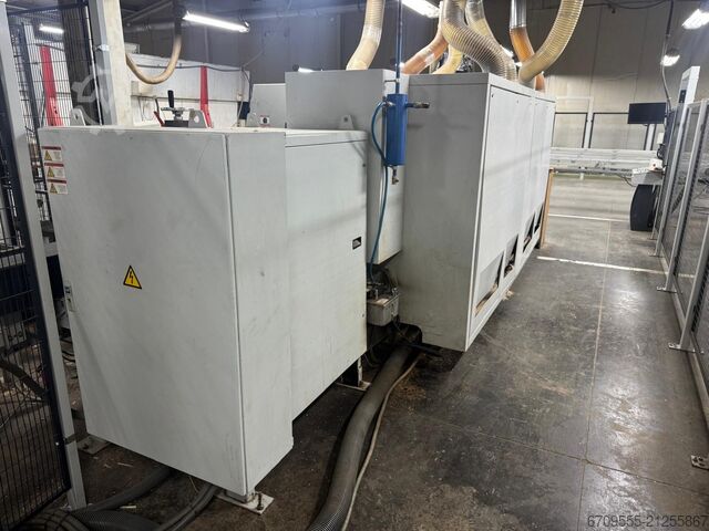 WEINIG line for gluing and profiling WEINIG PowerMat 2400+ ProfiPress T 5500 HF