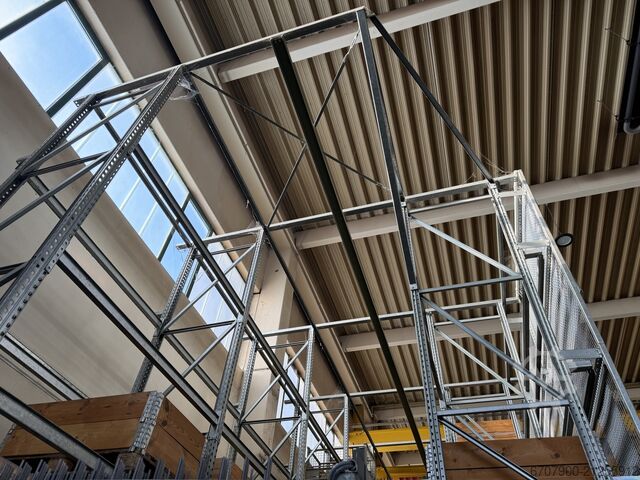 Paletten-Einfahrregal Mannesmann Demag Fördertechnik AG Solomat 1010