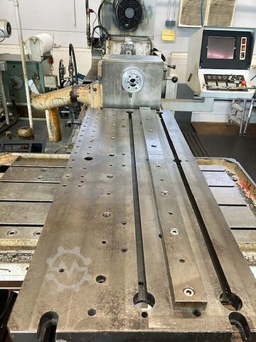 CNC Tieflochbohrmaschine TBT T30/320-2-1050 KTN
