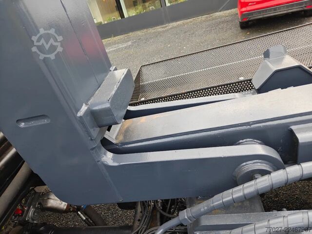 Hook arm system MAN TGX 26.400 Container Hyvalift Crane HIAB 144