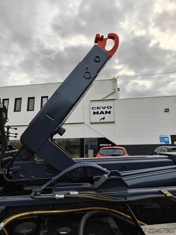 Hook arm system MAN TGX 26.400 Container Hyvalift Crane HIAB 144