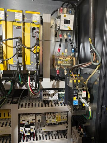 CNC turning and milling center DOOSAN PUMA 480 LM