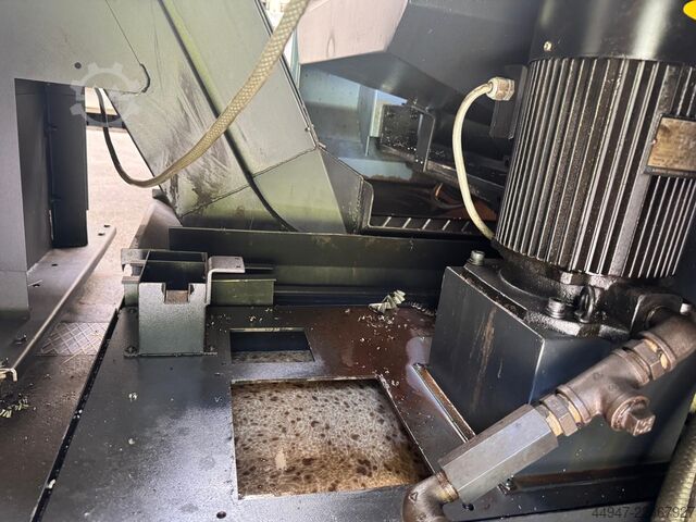 CNC turning and milling center DOOSAN PUMA 480 LM