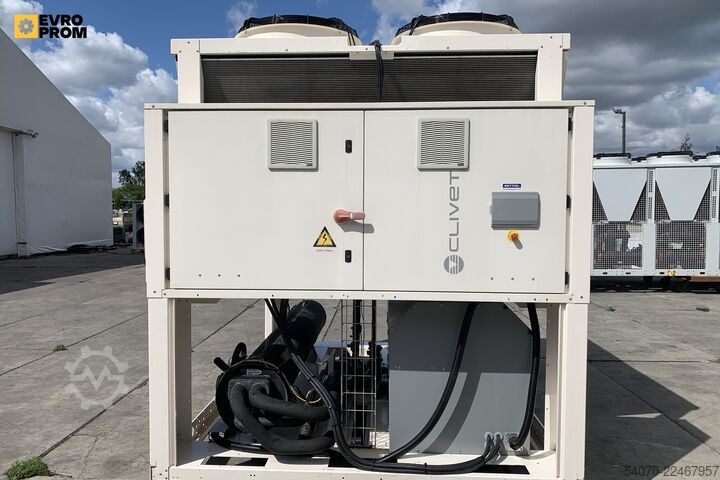 Chiller Used Industrial Chiller CLIVET - 261 kW | With warranty